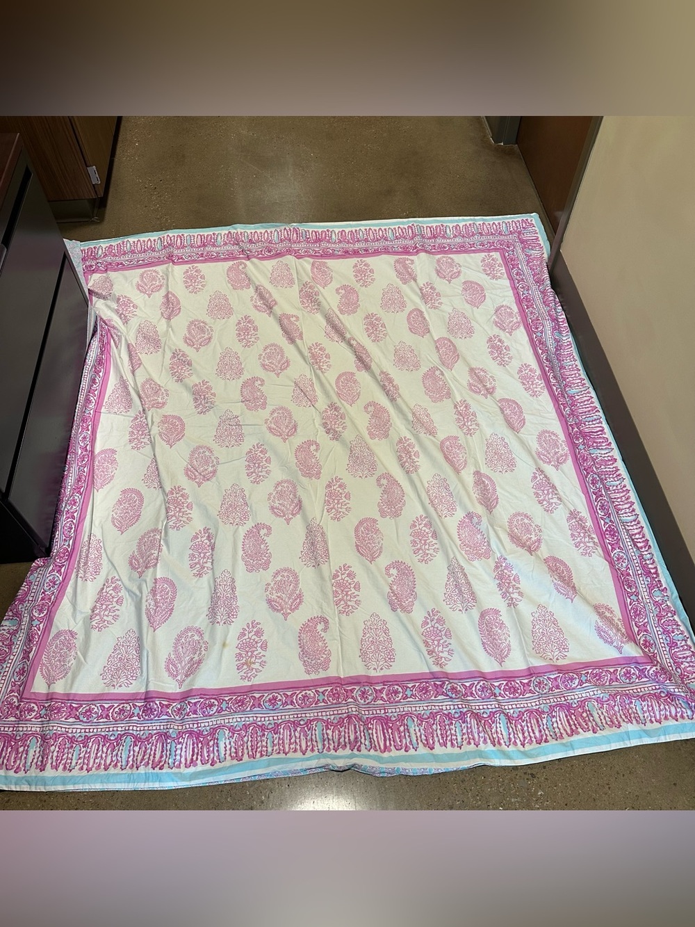 Pottery Barn Teen 100% Cotton Duvet cover- Full Queen - paisley